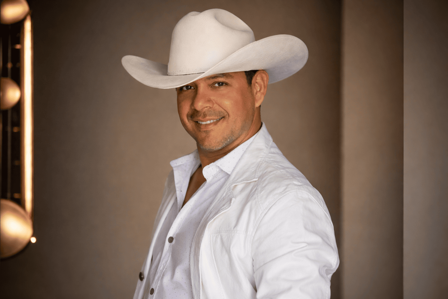 Augusto Alzate cantante música popular
